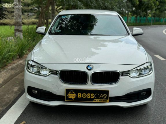 BMW 320i 2015 - 589 triệu