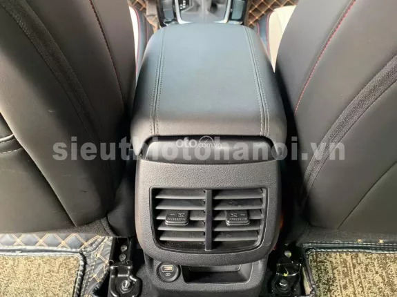 Kia Seltos 1.4 Luxury 2022 - Màu đỏ cực đẹp, lên đèn bi đèn gầm, cam 360°, màn hình Gotech, lên ghế điện