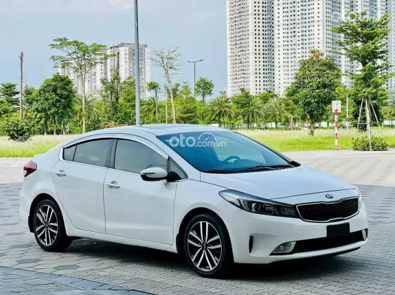 Kia Cerato 1.6 AT Deluxe 2016 - Full option