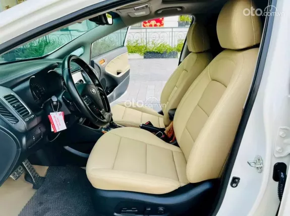 Kia Cerato 1.6 AT Deluxe 2016 - Full option