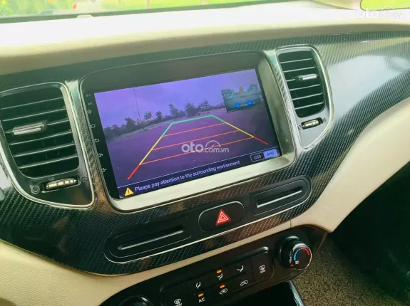 Kia Rondo 2.0 GMT 2020 - Kia Rondo 2.0 MT