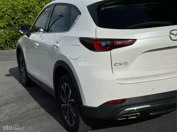 Mazda CX-5 2.0 Luxury 2023 - Odo 9000km
