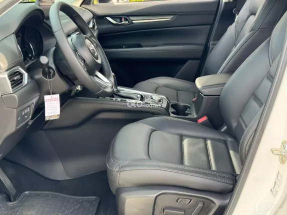 Mazda CX-5 2.0 Luxury 2023 - Odo 9000km