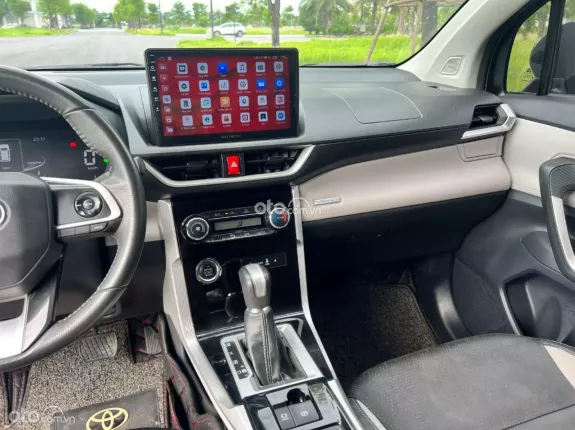 Toyota Veloz Cross 1.5 CVT 2022 - Xe 7 chỗ rộng rãi phù hợp ae chạy dv