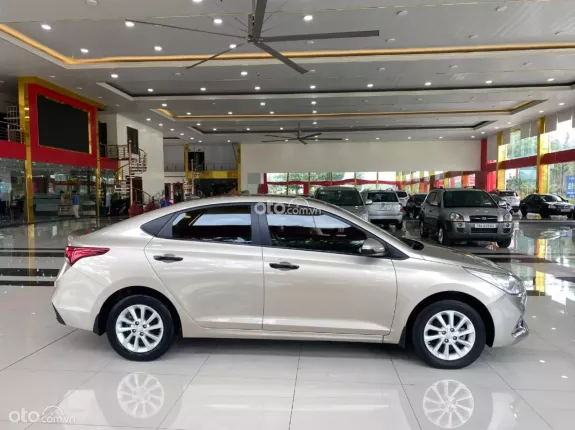 Hyundai Accent 1.4 MT 2019 - 1 chủ từ đầu xe đẹp suất sắc, keo chỉ zin