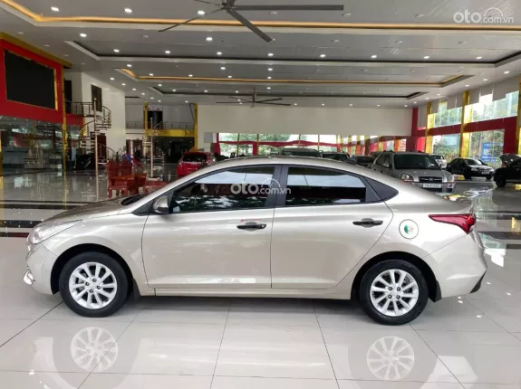 Hyundai Accent 1.4 MT 2019 - 1 chủ từ đầu xe đẹp suất sắc, keo chỉ zin