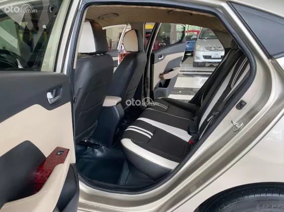 Hyundai Accent 1.4 MT 2019 - 1 chủ từ đầu xe đẹp suất sắc, keo chỉ zin