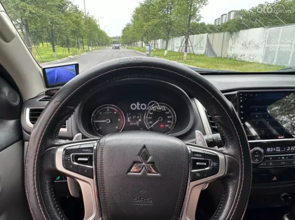 Mitsubishi Triton 4×2 AT MIVEC 2018 - Mitsubishi Triton Premium Mivec 2018