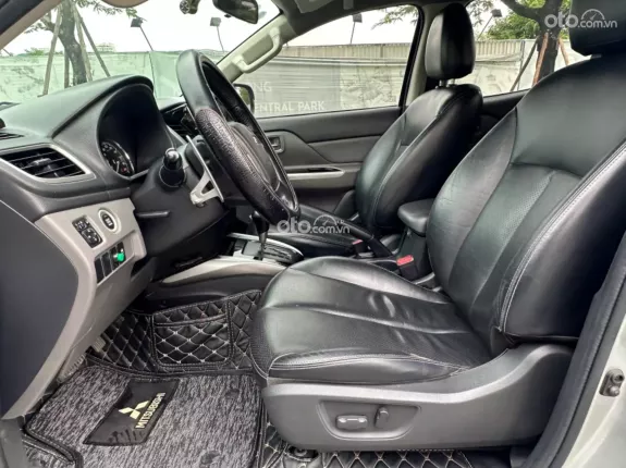 Mitsubishi Triton 4×2 AT MIVEC 2018 - Mitsubishi Triton Premium Mivec 2018