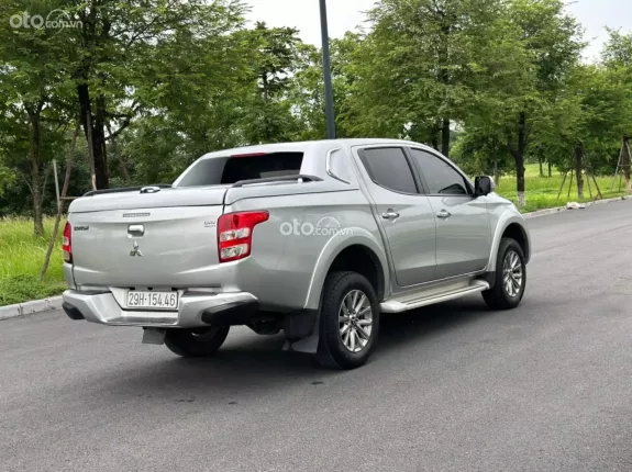 Mitsubishi Triton 4×2 AT MIVEC 2018 - Mitsubishi Triton Premium Mivec 2018