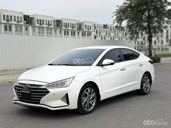Hyundai Elantra 2.0 AT Cao cấp 2020 - Huyndai Elantra 2.0 AT 2020