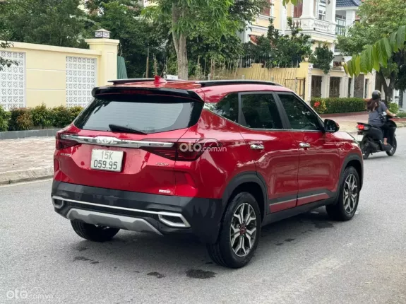 Kia Seltos 1.4 Luxury 2021 - 590 triệu