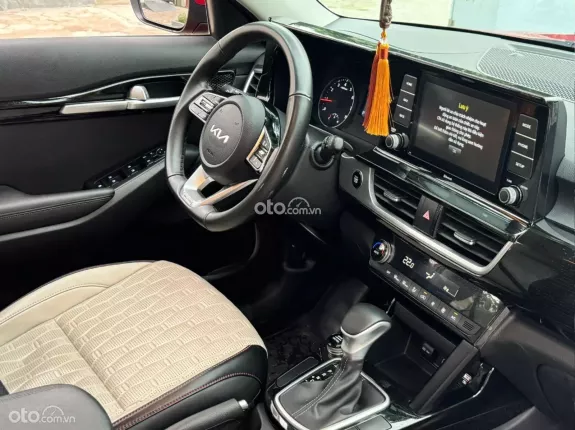 Kia Seltos 1.4 Luxury 2021 - 590 triệu