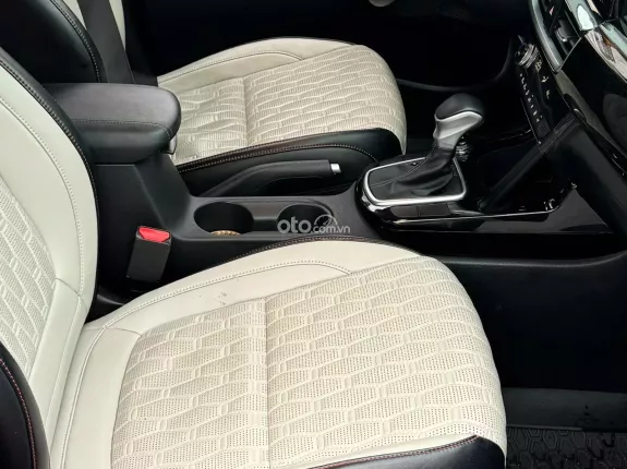 Kia Seltos 1.4 Luxury 2021 - 590 triệu