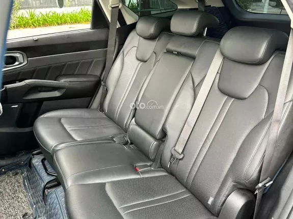 Kia Sorento 2.2 DAT Premium 2022 - Sơn zin cả xe