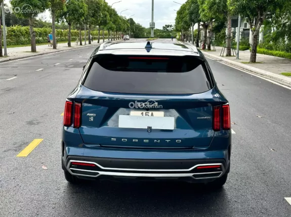 Kia Sorento 2.2 DAT Premium 2022 - Sơn zin cả xe