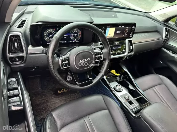 Kia Sorento 2.2 DAT Premium 2022 - Sơn zin cả xe