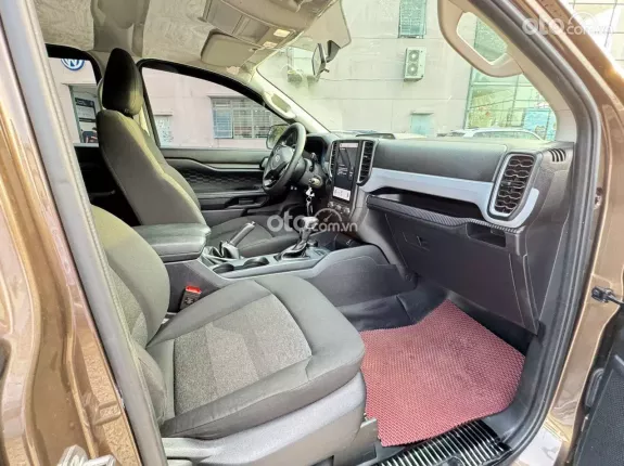 Ford Ranger XLS 2.0L HP 4x4 6AT 2022 - Màu nâu 2 cầu số tự động còn bảo hành hãng