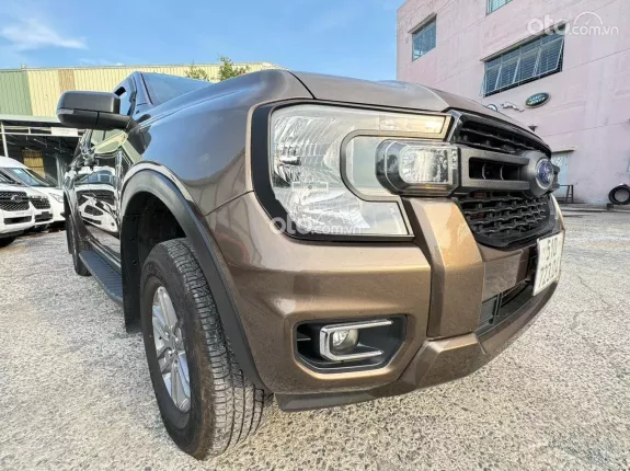 Ford Ranger XLS 2.0L HP 4x4 6AT 2022 - Màu nâu 2 cầu số tự động còn bảo hành hãng