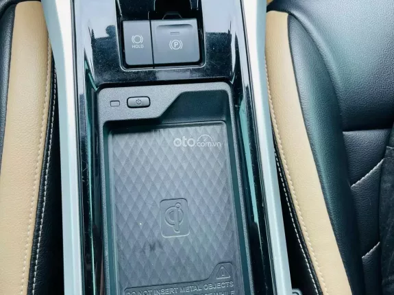 Toyota Veloz Cross 1.5 CVT 2022 - Chất đẹp