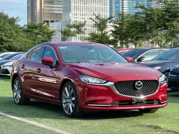 Mazda 6 2.0 Premium 2022 - Giá Còn Cực Tốt