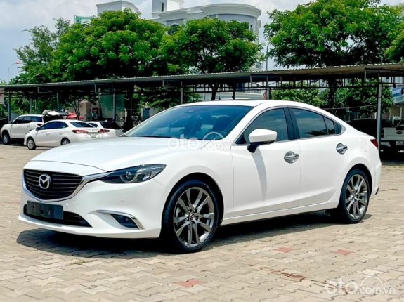 Mazda 6 2.0 Premium 2021 - 1 chủ từ mới, giá còn thương lượng ACE nhé!