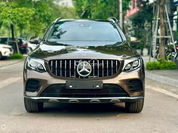 Mercedes-Benz GLC 300 4Matic 2017 - Giá 1 tỷ 030 triệu