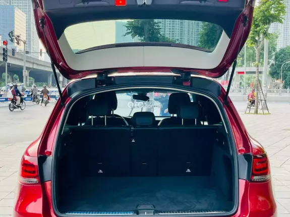 Mercedes-Benz GLC 200 2021 - Giá 1 tỷ 380 triệu