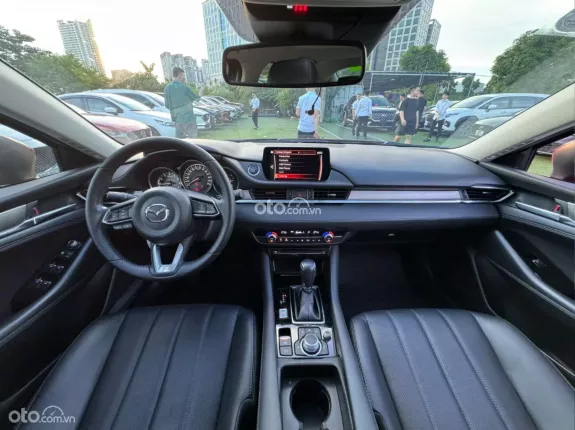 Mazda 6 2.0L Luxury 2022 - Giá Còn Cực Tốt