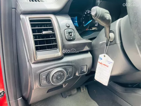 Ford Everest 2.0L ST5 10AT 4x4 Titanium 2020 - 2 cầu bản full nhập khẩu 7v xịn full lịch sử hãng