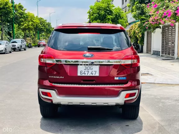 Ford Everest 2.0L ST5 10AT 4x4 Titanium 2020 - 2 cầu bản full nhập khẩu 7v xịn full lịch sử hãng