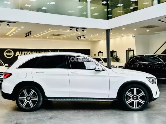 Mercedes-Benz GLC 200 4Matic 2022 - Bảo dưỡng đầy đủ, máy móc zin nguyên