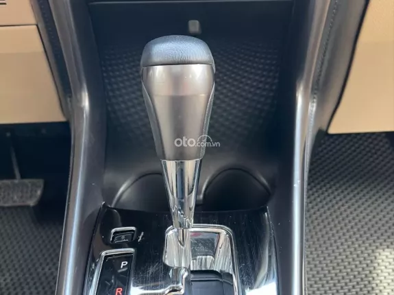 Toyota Vios 1.5 E CVT 2022 - Hàng quốc dân siêu nét