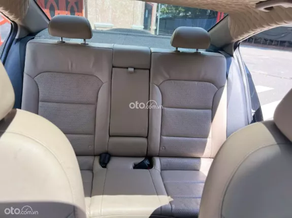 Hyundai Elantra   2.0 AT 2018 - Hỗ trợ test hãng có văn bản