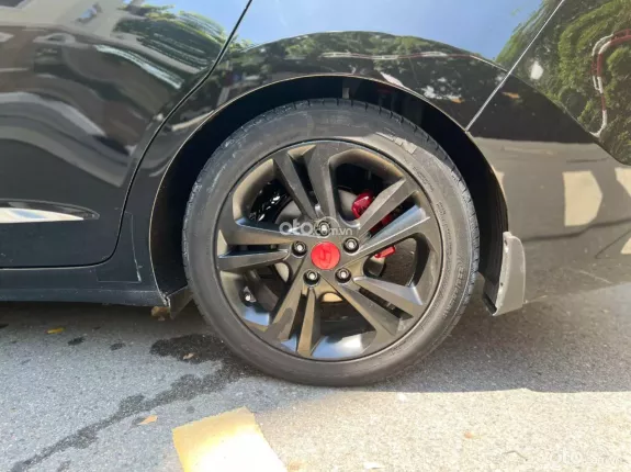 Hyundai Elantra   2.0 AT 2018 - Hỗ trợ test hãng có văn bản