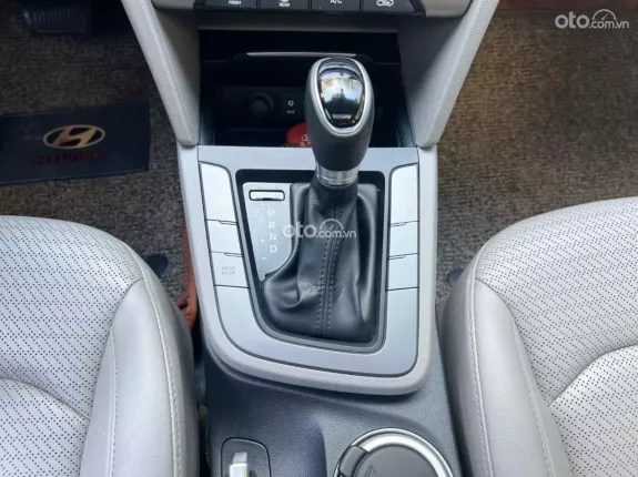 Hyundai Elantra 2016 - Xe siêu đẹp