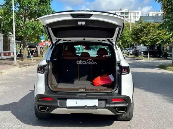 VinFast LUX SA2.0 Cao cấp 2019 - Bán 735 triệu