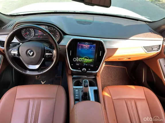 VinFast LUX SA2.0 Cao cấp 2019 - Bán 735 triệu