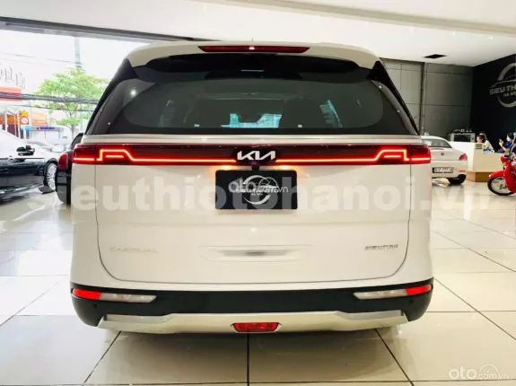 Kia Carnival 3.5G Signature 2022 - Không đâm đụng - Không ngập nước - Đúng Km đồng hồ