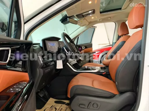 Kia Carnival 3.5G Signature 2022 - Không đâm đụng - Không ngập nước - Đúng Km đồng hồ