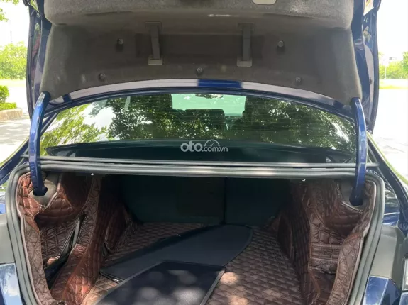 VinFast LUX A2.0 Tiêu chuẩn 2021 - Xanh cavasite quý phái