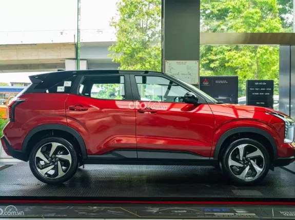 Mitsubishi Xforce Ultimate 2024 - Sẵn xe giao ngay. Nhiều ưu đãi cực hot