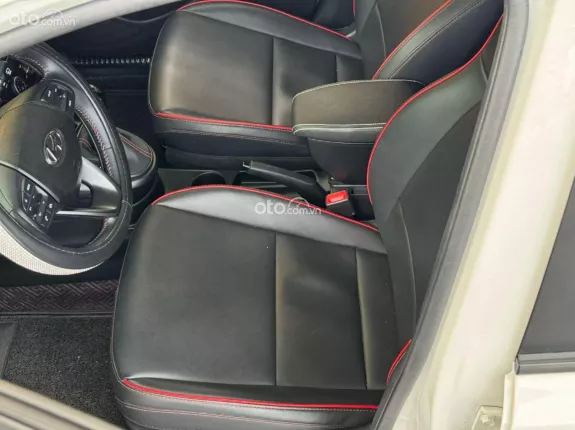 Hyundai Grand i10 Sedan 1.2 AT 2021 - Bán 386 triệu