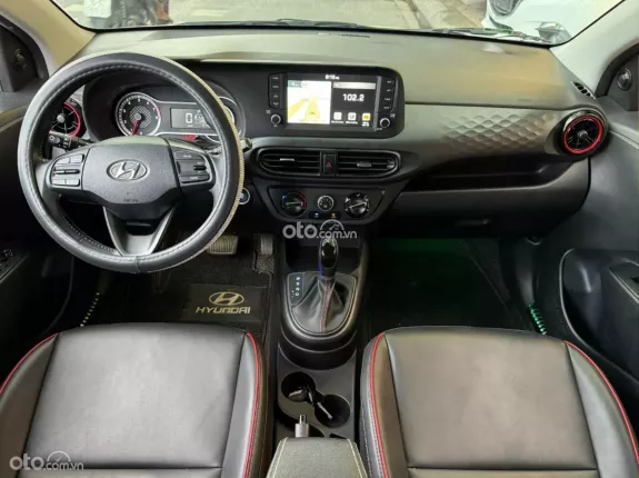 Hyundai Grand i10 Sedan 1.2 AT 2021 - Bán 386 triệu