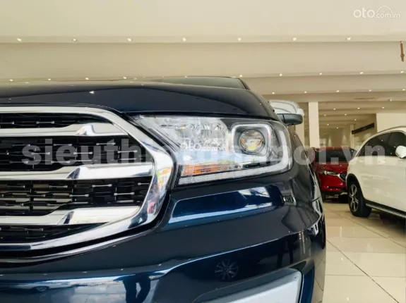Ford Everest Titanium 2.0 AT 4x2 2020 - Không đâm đụng - Không ngập nước - Đúng Km đồng hồ