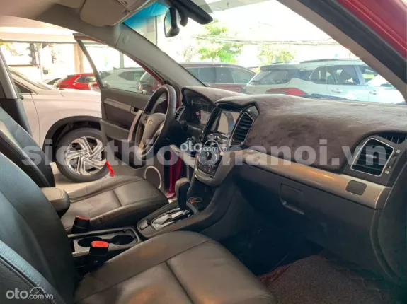 Chevrolet Captiva Revv LTZ 2.4 AT 2017 - Không đâm đụng - Không ngập nước - Đúng Km đồng hồ