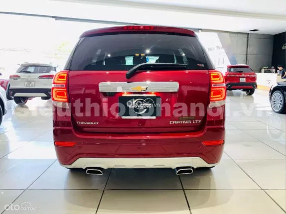 Chevrolet Captiva Revv LTZ 2.4 AT 2017 - Không đâm đụng - Không ngập nước - Đúng Km đồng hồ