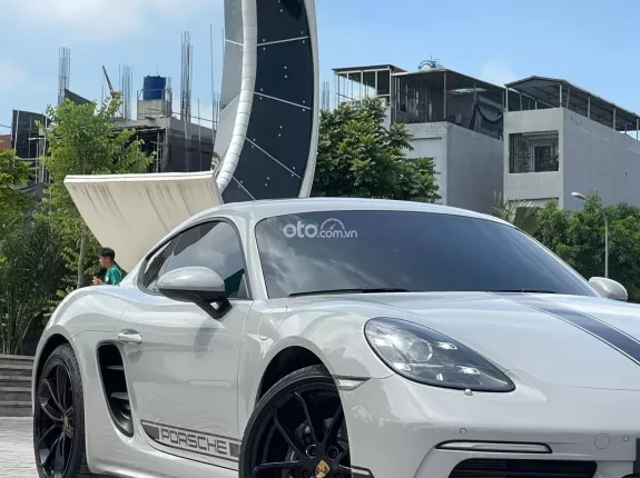 Porsche 718 Cayman S 2024 - Máy móc nguyên bản nhà sản xuất