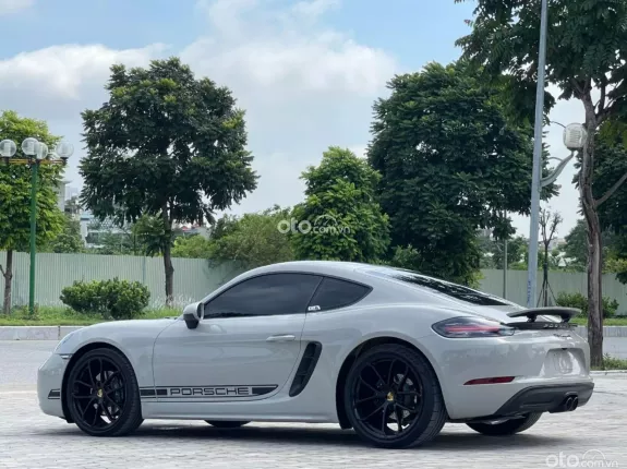 Porsche 718 Cayman S 2024 - Máy móc nguyên bản nhà sản xuất