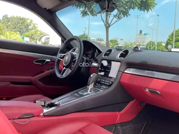 Porsche 718 Cayman S 2024 - Máy móc nguyên bản nhà sản xuất